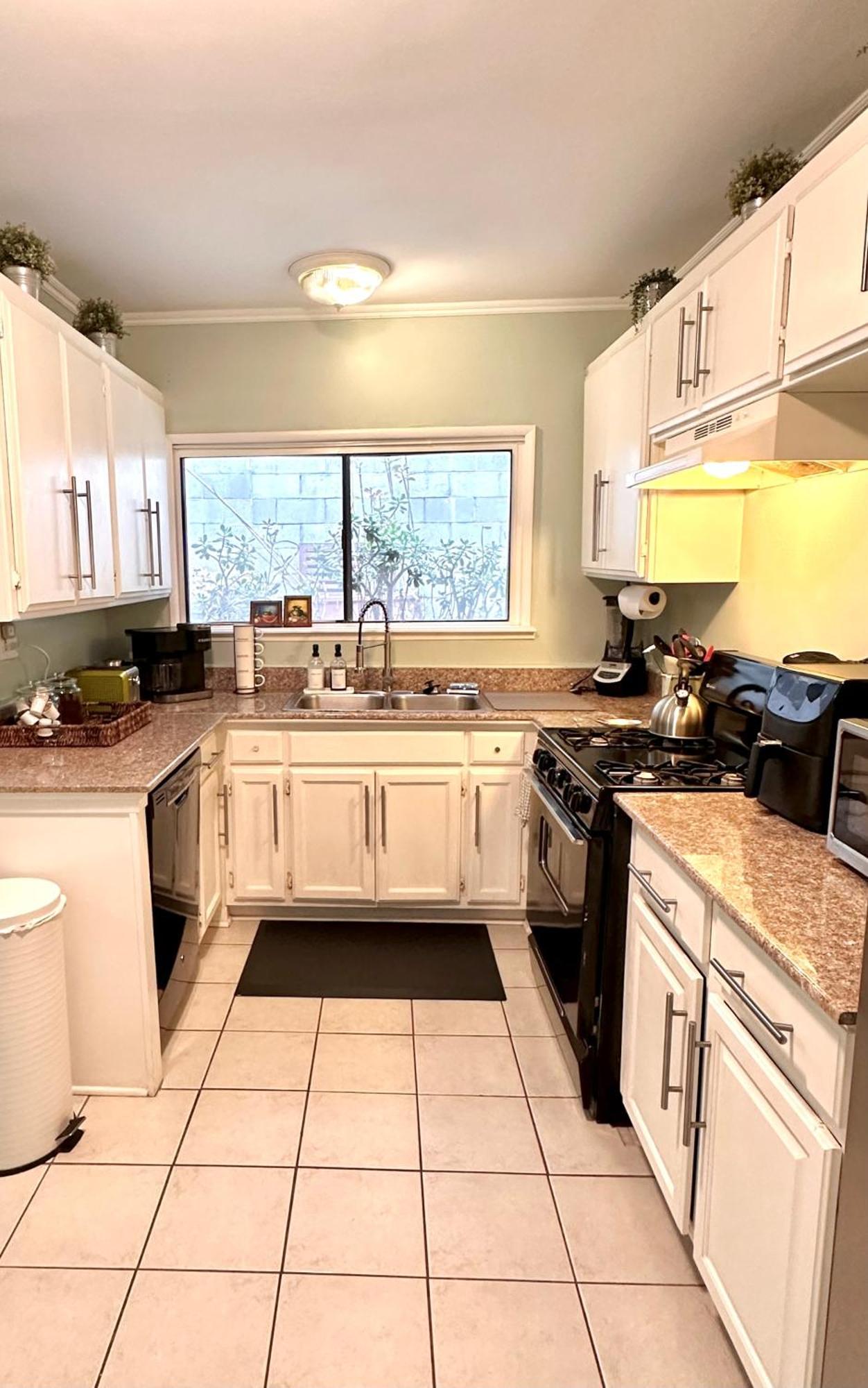 Echo Park Hills Apartment Los Angeles Room photo
